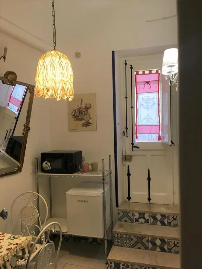 Hotel Le Lanterne Di Terrasini 0*,
